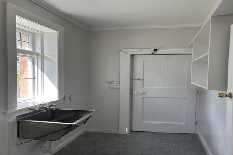 Photo of property in 42a Tanera Crescent, Brooklyn, Wellington, 6021