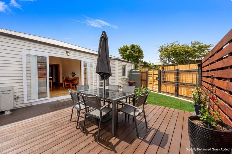 Photo of property in 31 Carnell Street, Napier South, Napier, 4110