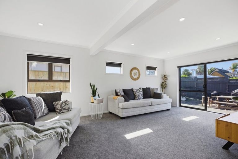 Photo of property in 10b Links Avenue, Mount Maunganui, 3116