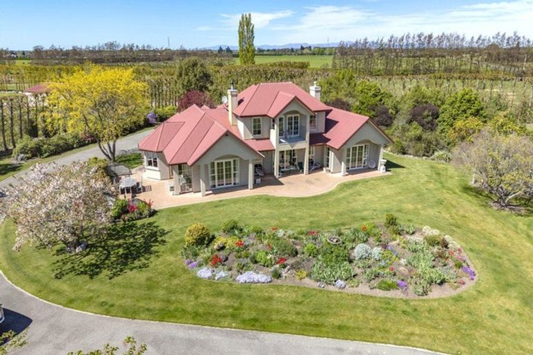 Photo of property in 130 Merton Road, Fernside, Rangiora, 7471