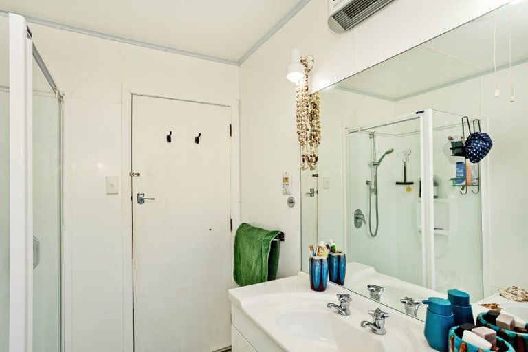 Photo of property in 62 Albert Street, Gladstone, Invercargill, 9810