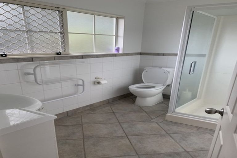 Photo of property in 13 Moss Crescent, Takanini, 2112