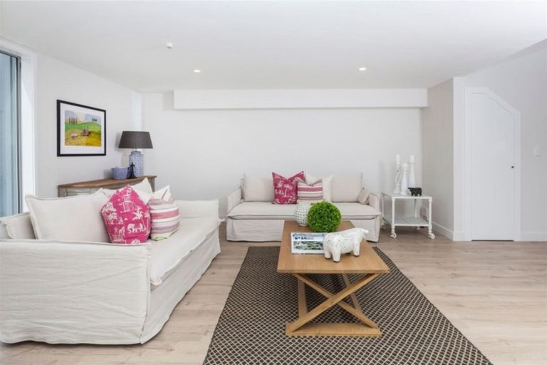 Photo of property in The Metro, 11/28 Salisbury Street, Christchurch Central, Christchurch, 8013