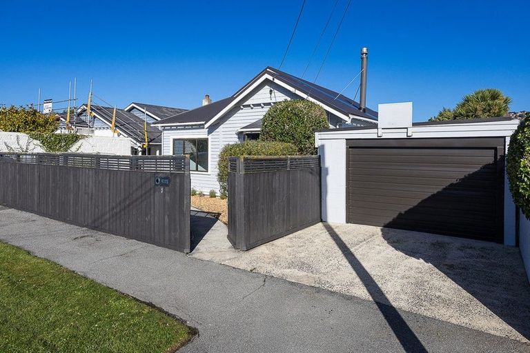 Photo of property in 8 Corunna Street, Saint Kilda, Dunedin, 9012