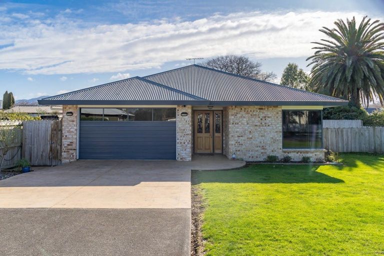 Photo of property in 88 West Street, Greytown, 5712