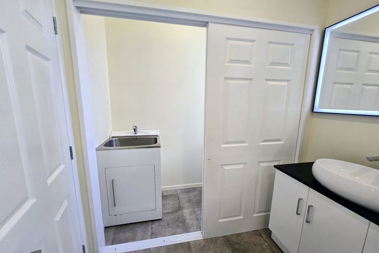 Photo of property in 3/48 Pooks Road, Ranui, Auckland, 0612