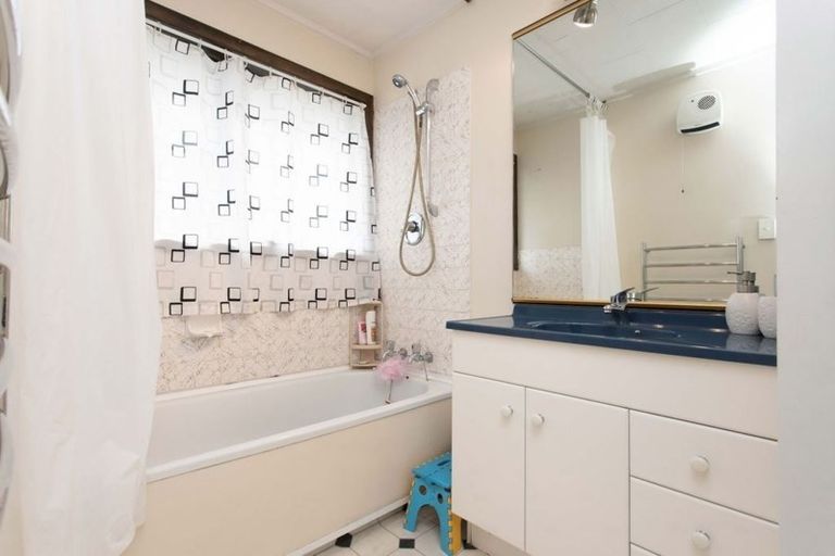 Photo of property in 172 Sawyers Arms Road, Bishopdale, Christchurch, 8053