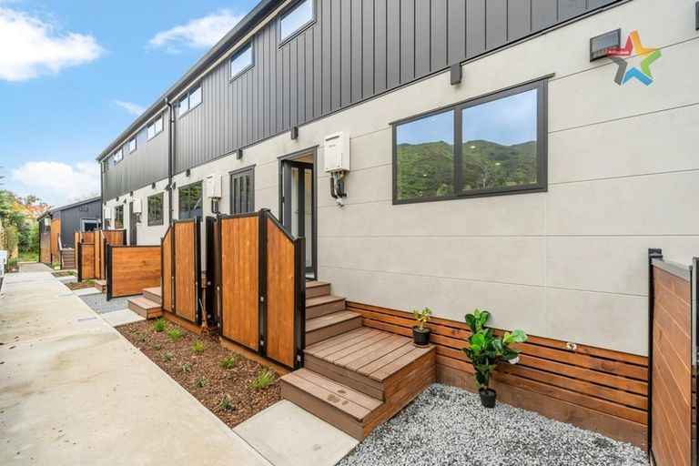 Photo of property in 6/148 Riverside Drive, Waiwhetu, Lower Hutt, 5010