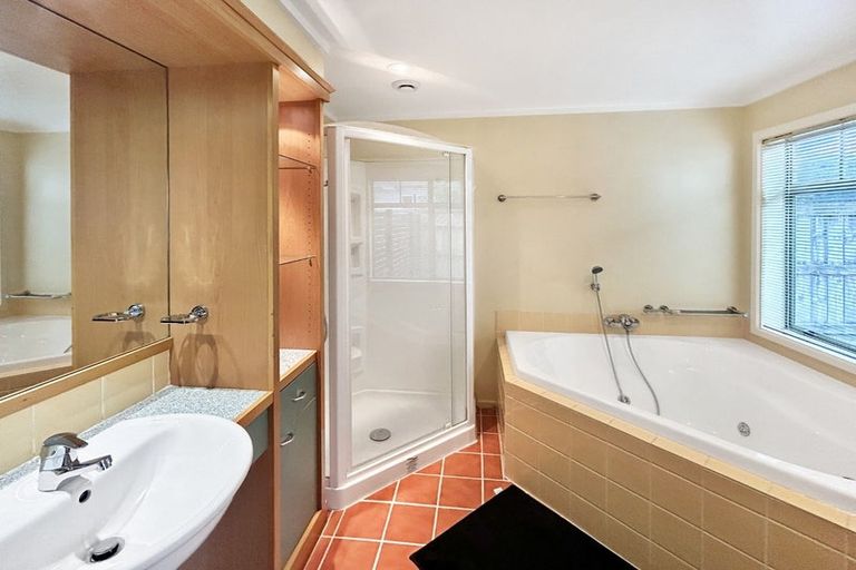 Photo of property in 79 Rangiora Avenue, Roslyn, Palmerston North, 4414