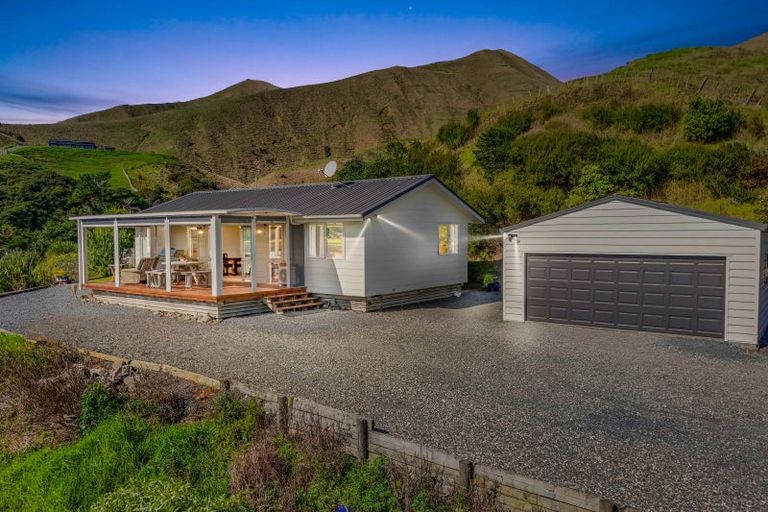 Photo of property in 1441 Marokopa Road, Marokopa, Te Kuiti, 3988