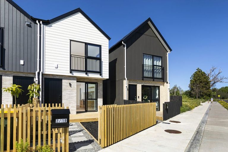 Photo of property in 2/18 Scott Road, Hobsonville, Auckland, 0616