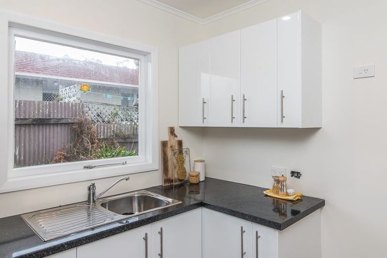 Photo of property in 49 Ocean Road, Paraparaumu Beach, Paraparaumu, 5032