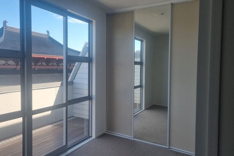 Photo of property in 1/63 Kestev Drive, Flat Bush, Auckland, 2016