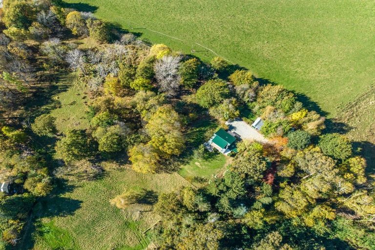 Photo of property in 47 Rowallan Road, Coalgate, Darfield, 7571