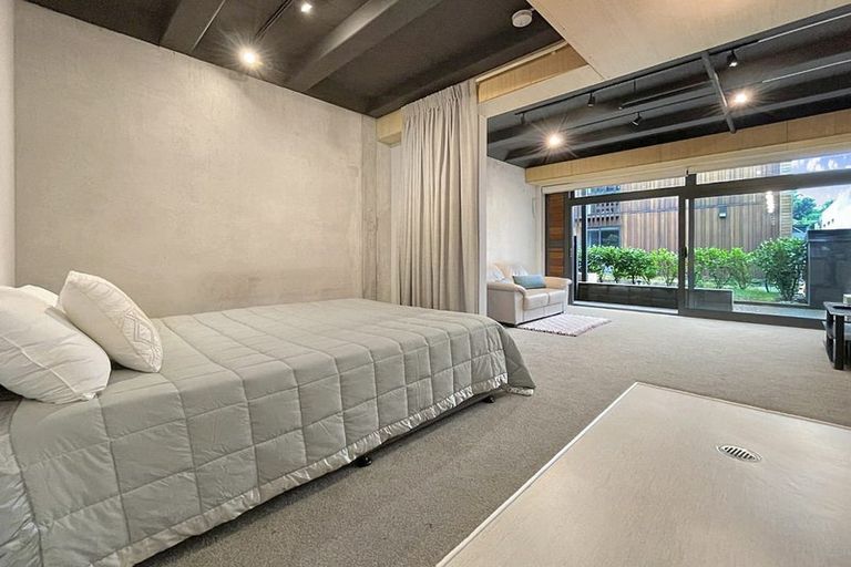 Photo of property in Vedado Apartments, 107/41u Hopper Street, Mount Cook, Wellington, 6011