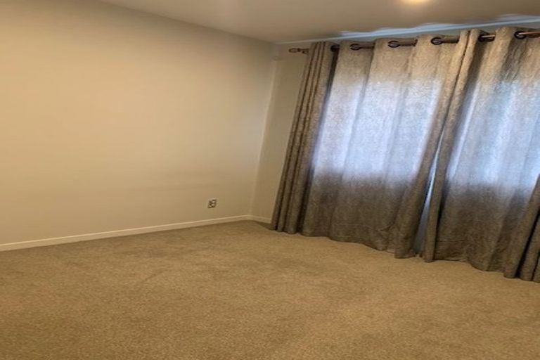 Photo of property in 16 Listack Drive, Flat Bush, Auckland, 2019