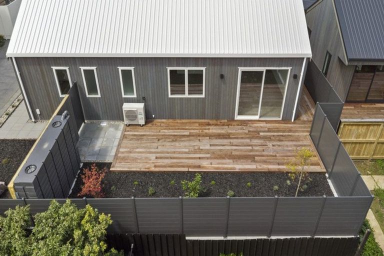 Photo of property in 2/11 Tamihana Avenue, Fairfield, Hamilton, 3214