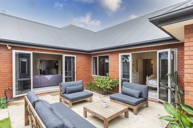 Photo of property in 8 Elmwood Drive, Prebbleton, 7604