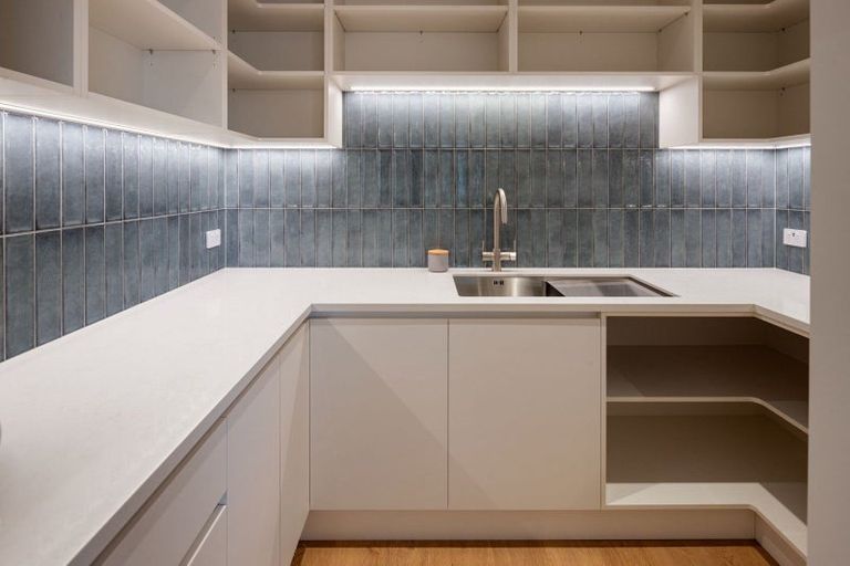 Photo of property in 94 Hugo Shaw Drive, Cambridge, 3434