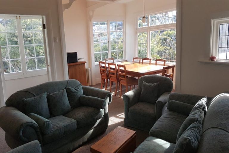 Photo of property in 28 Motu Street, Saint Clair, Dunedin, 9012