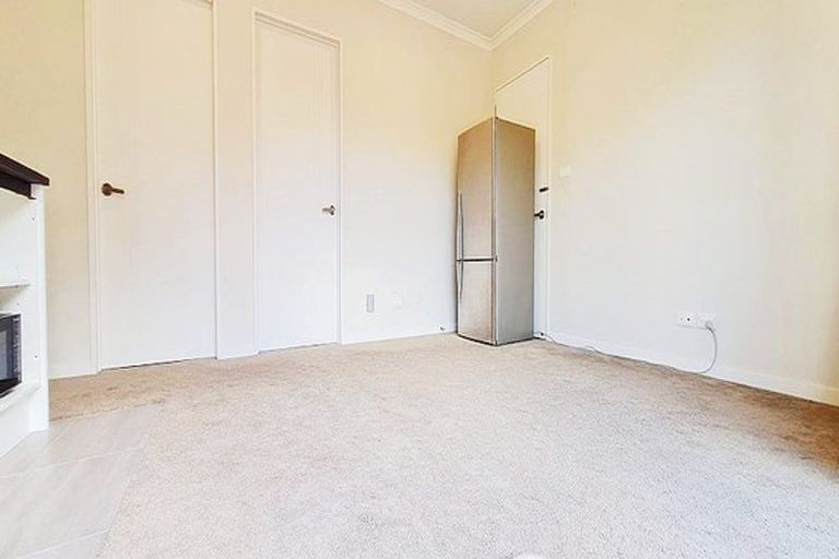 Photo of property in 19 Harvest Avenue, Orewa, 0931