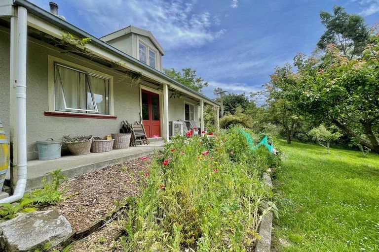 Photo of property in 669 Whitstone-five Forks Road, Five Forks, Oamaru, 9492
