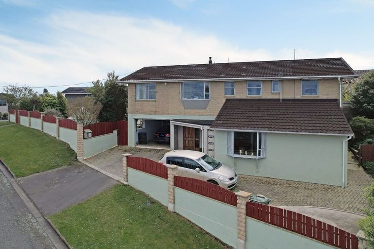 Photo of property in 42 Brinkburn Street, South Hill, Oamaru, 9400