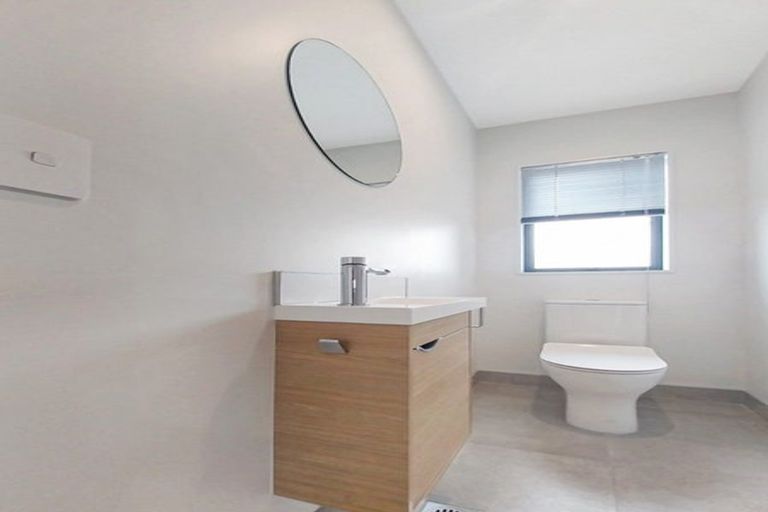 Photo of property in 18 Te Mura Crescent, Takanini, 2112