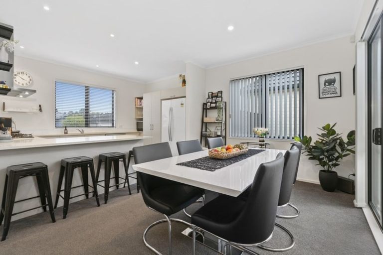 Photo of property in 82 Landing Drive, Pyes Pa, Tauranga, 3112