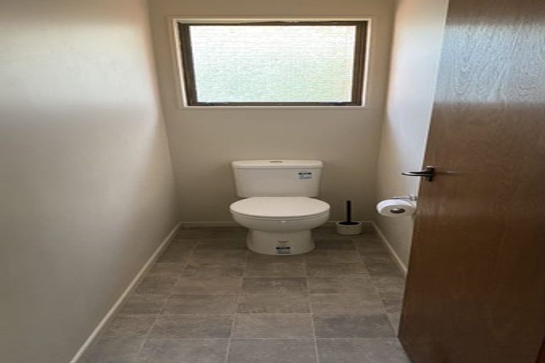 Photo of property in 61 Ocean Road, Paraparaumu Beach, Paraparaumu, 5032