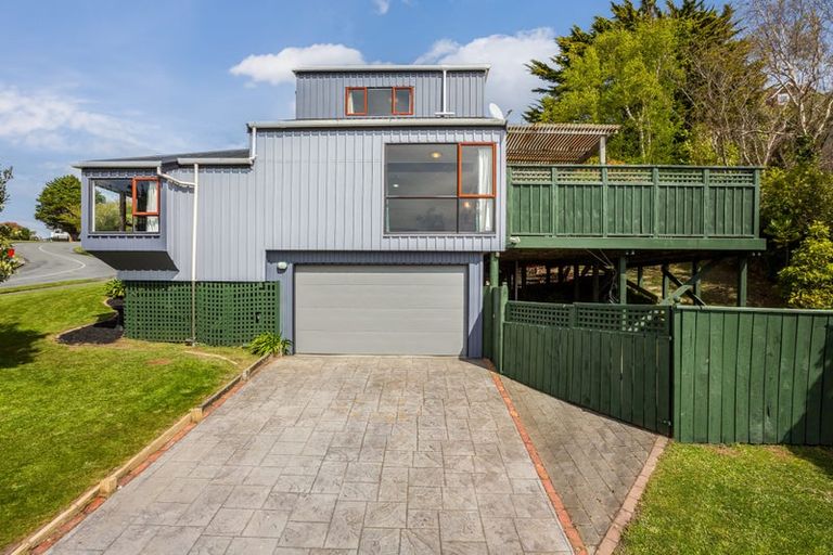 Photo of property in 1 Kedge Lane, Whitby, Porirua, 5024