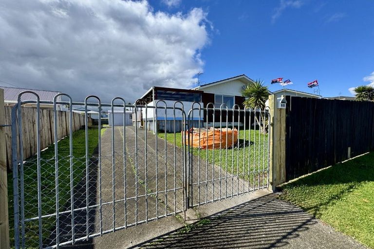 Photo of property in 68 Zelda Avenue, Clover Park, Auckland, 2023