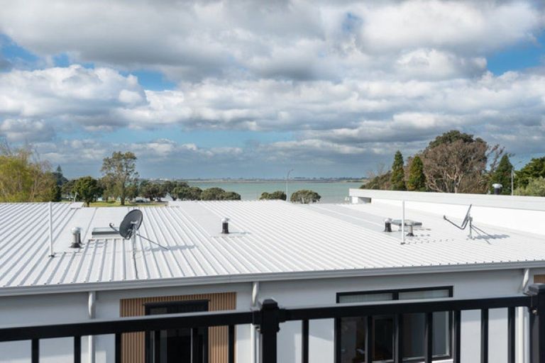 Photo of property in 19 Memorial Way, Tauranga, 3110