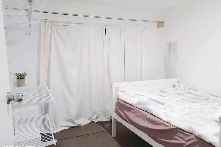 Photo of property in 3u3 Tralee Place, Hillcrest, Hamilton, 3216