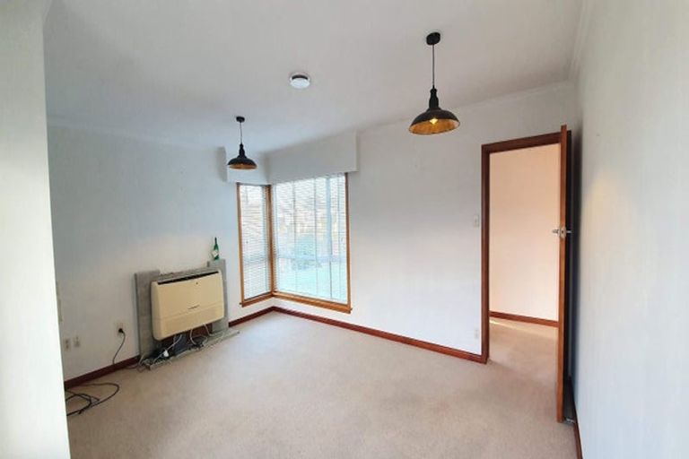 Photo of property in 28 Pauline Street, Linwood, Christchurch, 8062