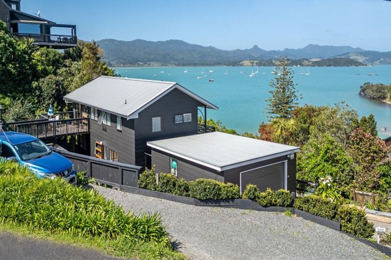 Photo of property in 2385 Wyuna Bay Road, Wyuna Bay, Coromandel, 3581