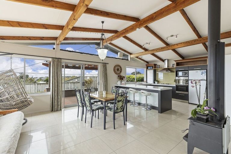 Photo of property in 70 Bayly Road, Blagdon, New Plymouth, 4310