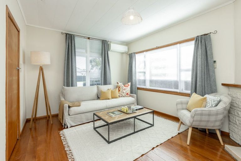 Photo of property in 705 Avenue Road West, Saint Leonards, Hastings, 4120