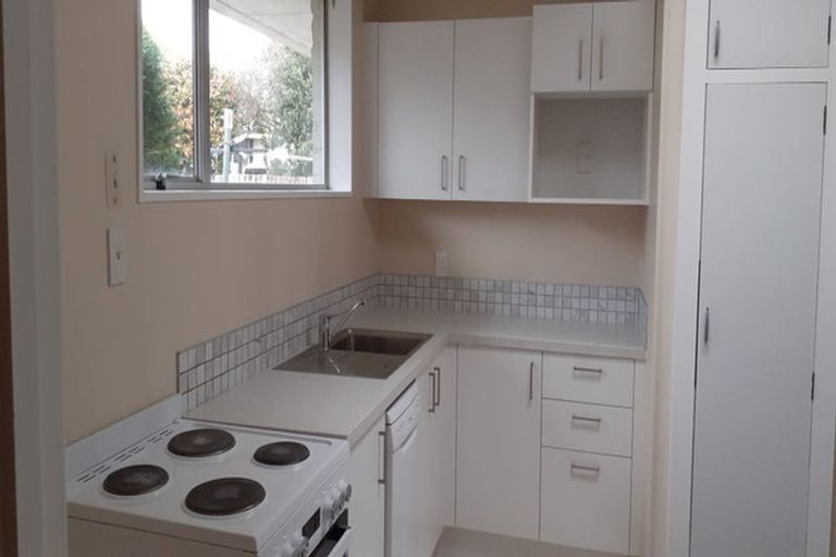 Photo of property in 2/49 Worthy Street, Ilam, Christchurch, 8041