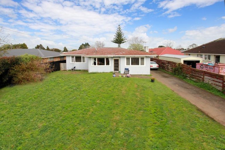 Photo of property in 82 Grove Road, Papakura, 2110