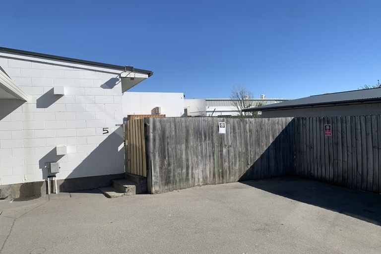 Photo of property in 5/43 Brockworth Place, Riccarton, Christchurch, 8011