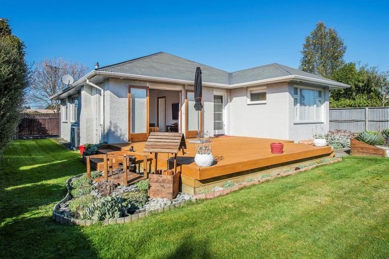 Photo of property in 22 Chervier Street, Leeston, 7632