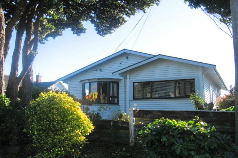 Photo of property in 51 Trafalgar Street, Waterloo, Lower Hutt, 5011