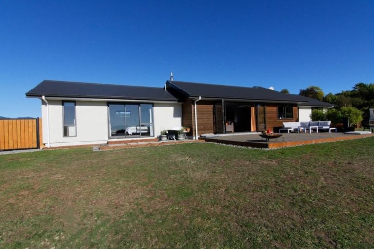 Photo of property in 9 Money More Place, Wakefield, 7095
