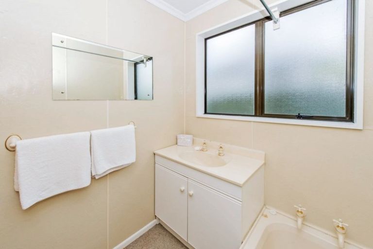 Photo of property in 14 Mountain View Place, Leeston, 7632