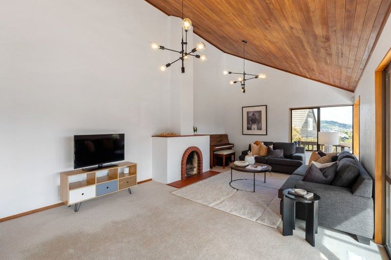 Photo of property in 15 Indira Place, Khandallah, Wellington, 6035