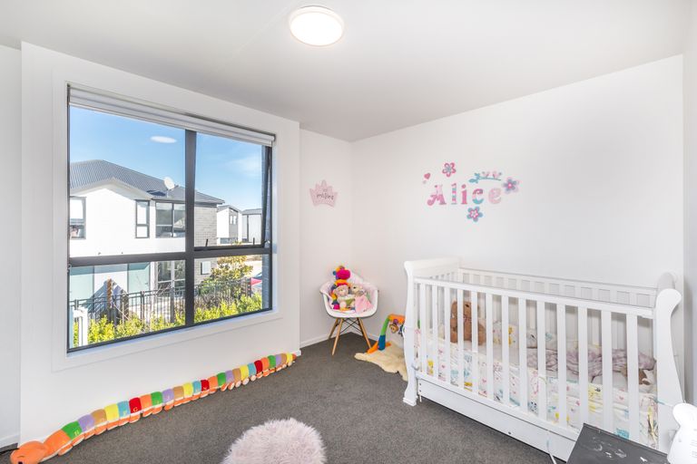 Photo of property in 13/14 Buffon Street, Waltham, Christchurch, 8023