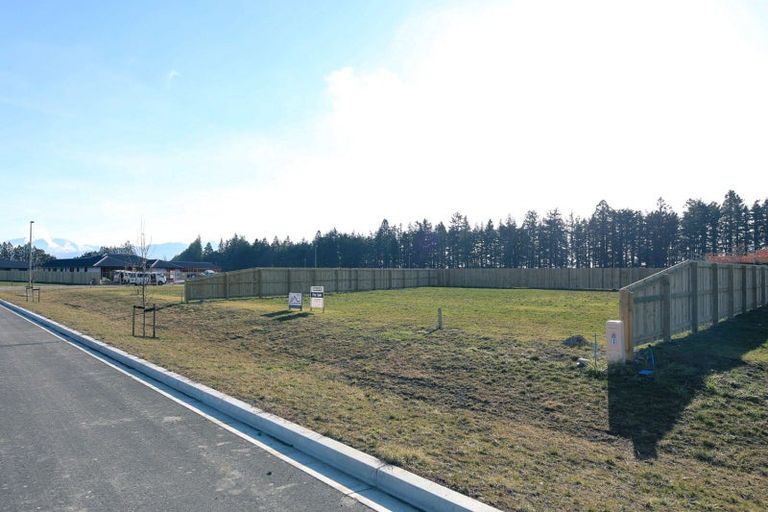 Photo of property in 12 Arrowsmith Drive, Clover Park, Auckland, 2019