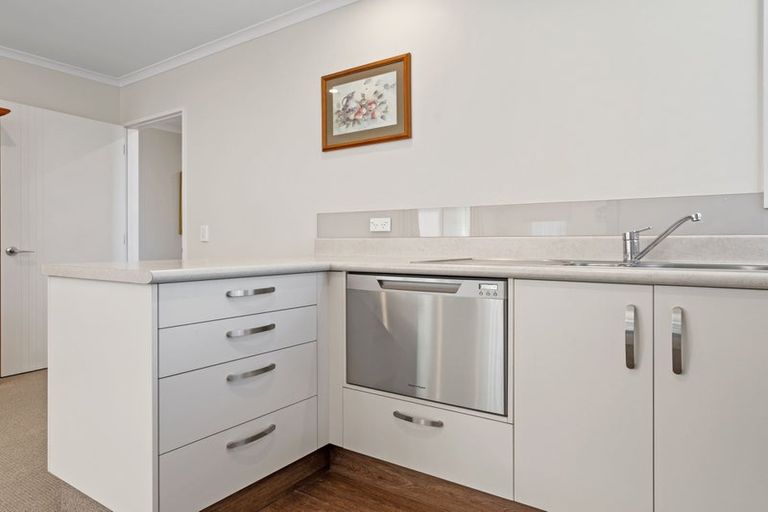 Photo of property in 3 Holly Way, Tahunanui, Nelson, 7011