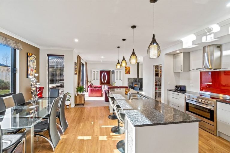 Photo of property in 5 Christie Place, Rolleston, 7614